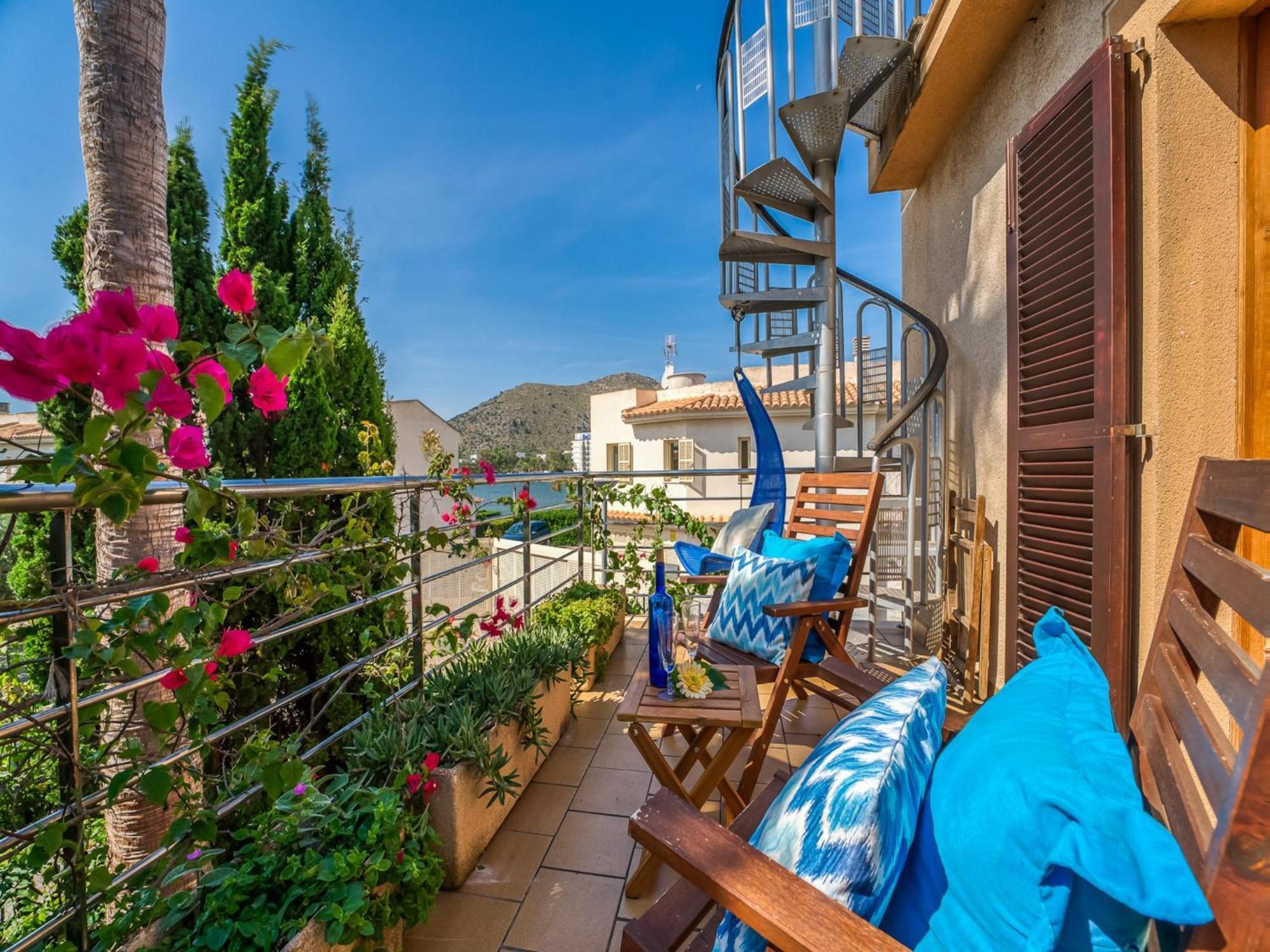 With Mountain Views Ferienhaus *